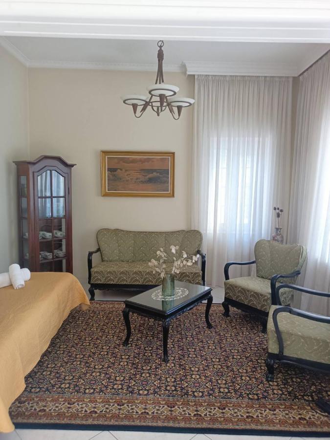 Vintage Central House كالامباكا المظهر الخارجي الصورة
